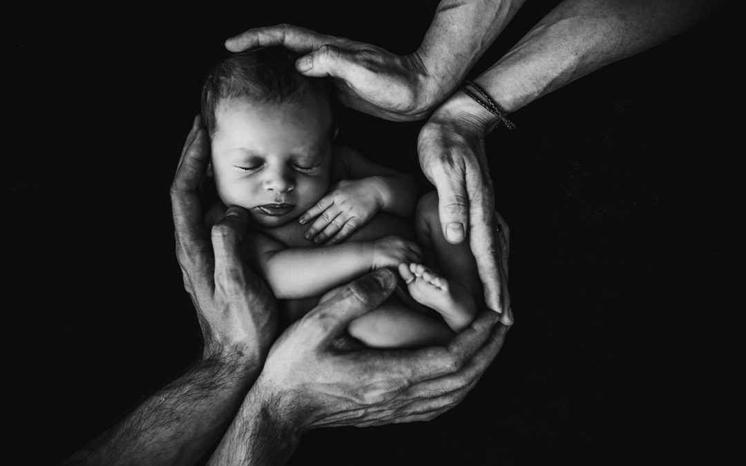British Woman Gives Birth After Receiving Transplant Womb from Sister and Pro Bono Surgery at Hospital