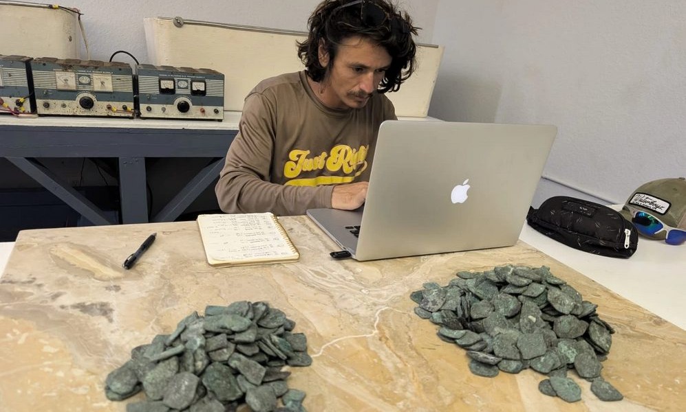 This Shipwreck Is ‘Treasure Fleet’ from 1715 with $1 Million in Gold and Silver Coins Recovered