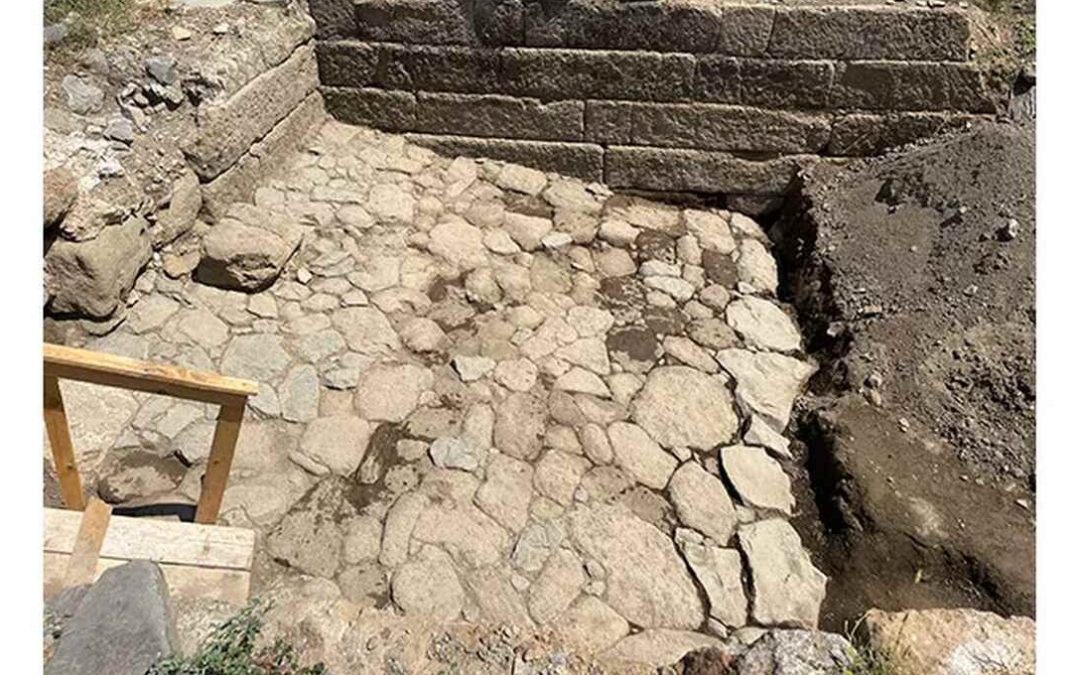 Ancient Stone-Lined Basin Discovered at Roman Town Reveals Engineering Brilliance Predating Concrete